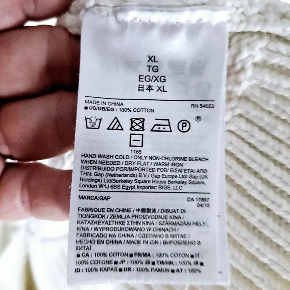 GAP | mock neck cable fisherman chunky knit full zip sweater - Picture 8 of 9